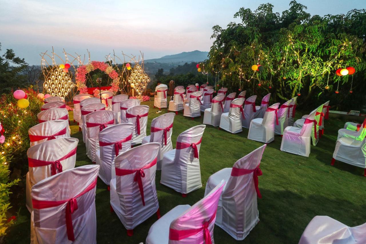 Anand Valley Hotel Panhāla Buitenkant foto